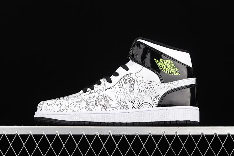 All categories Air Jordan Jordan series basketball shoes Air Jordan 1 Mid Air Jordan 1 Mid SE AJ1 Joe 1 white and black mid-top basketball shoes DC4099-100